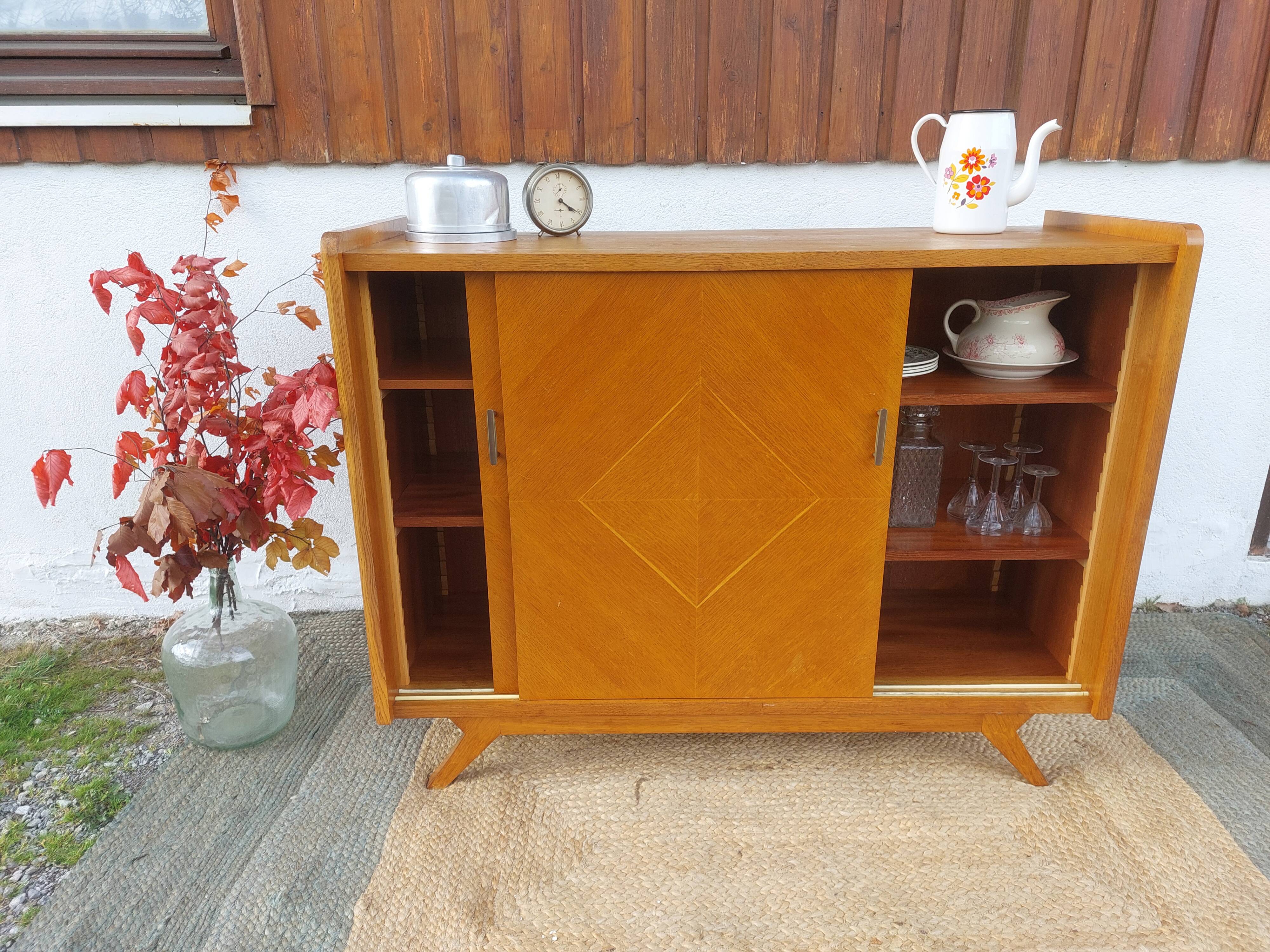 sideboard, buffet with sliding doors and splayed legs