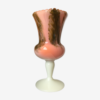 Opaline stand vase