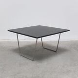 Rare 'Bachelor' coffee table by Verner Panton for Fritz Hansen, 1950s