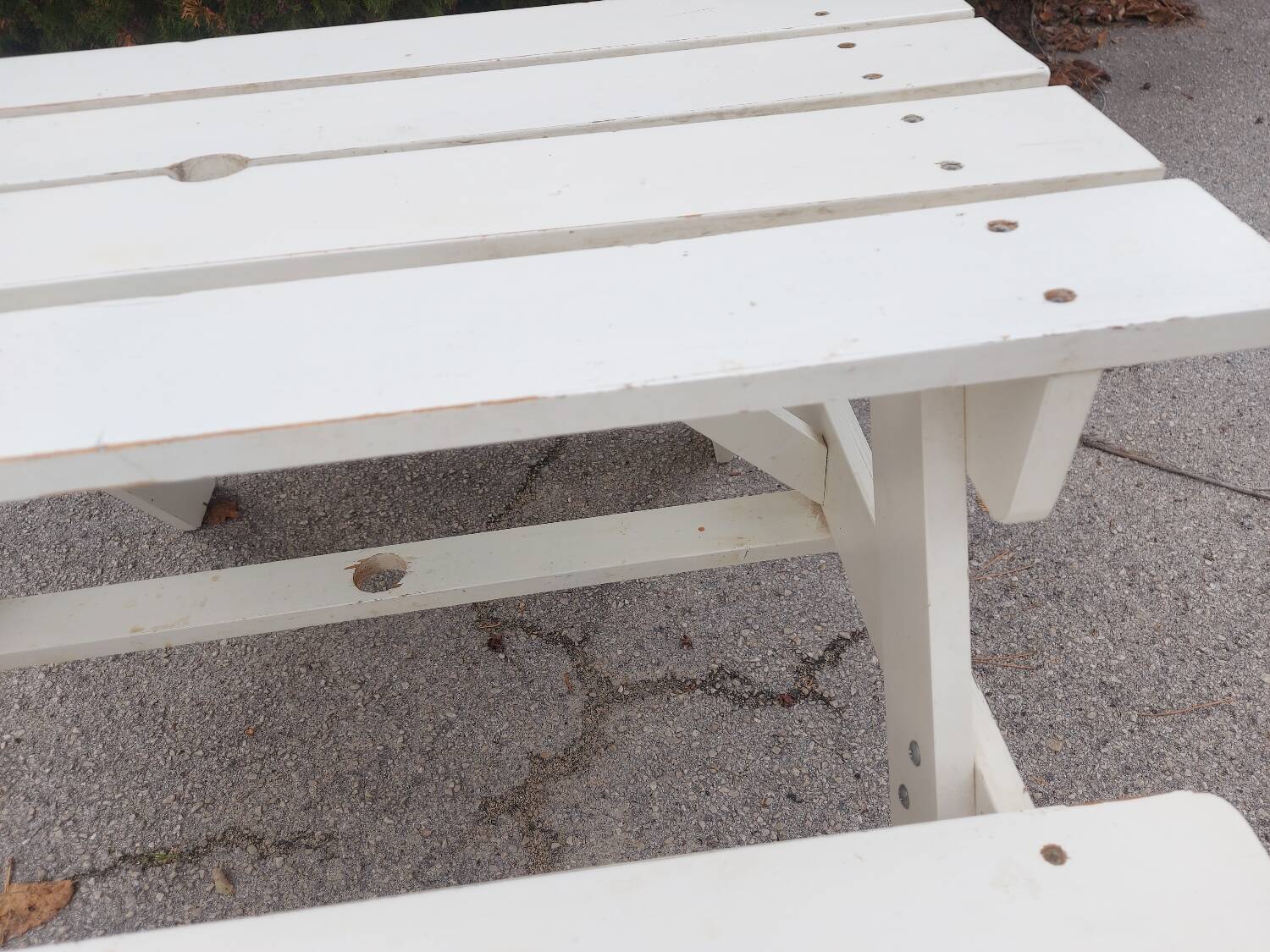 Table de jardin avec bancs pour enfants