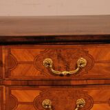 Commode Mazarine Du Début Du 18° Siècle