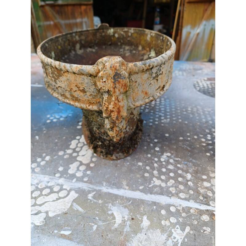 3 cast iron planters 1900: Charleville - Mézières