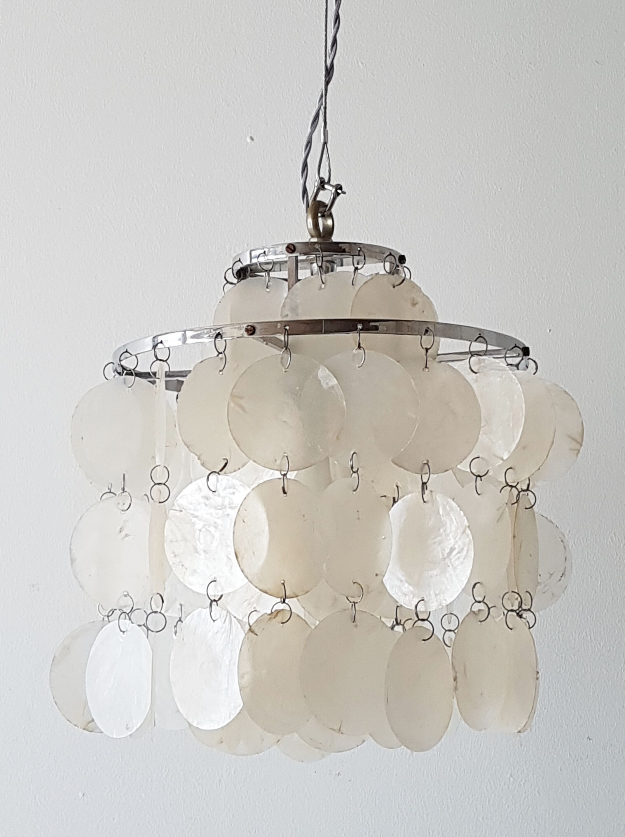 Luster Pearl edition 1960 vintage (8 chandeliers available!)