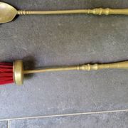 Fireplace tool set in gilded bronze