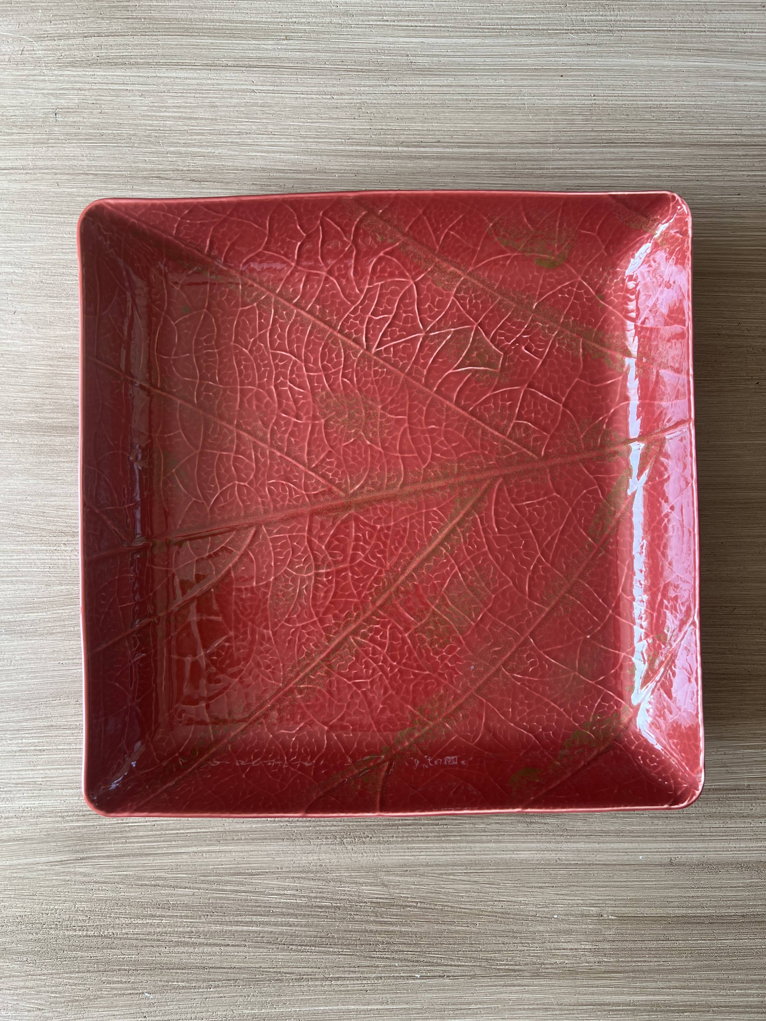 Large hollow dish Christian Tortu Paris red leaf – 36.5 cm
