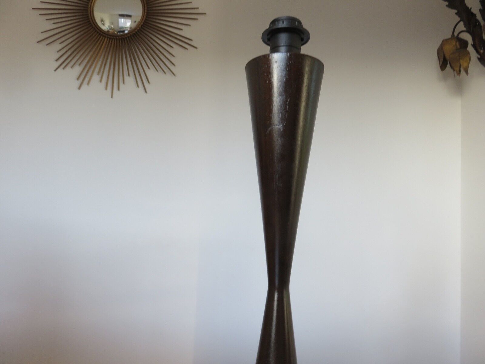 Pair of wooden diabolo lamps workshop lumen 80s