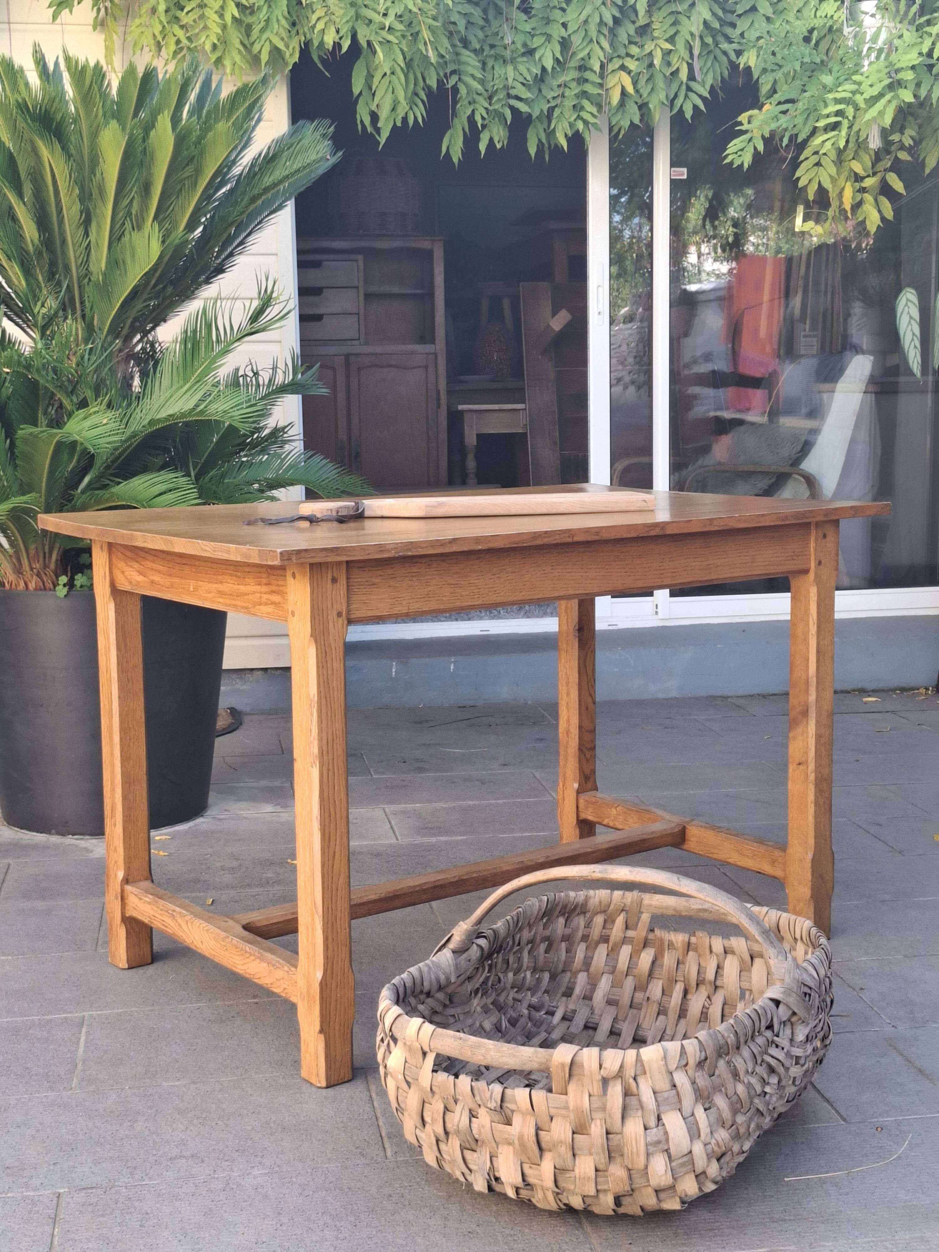 No54 old farmhouse table