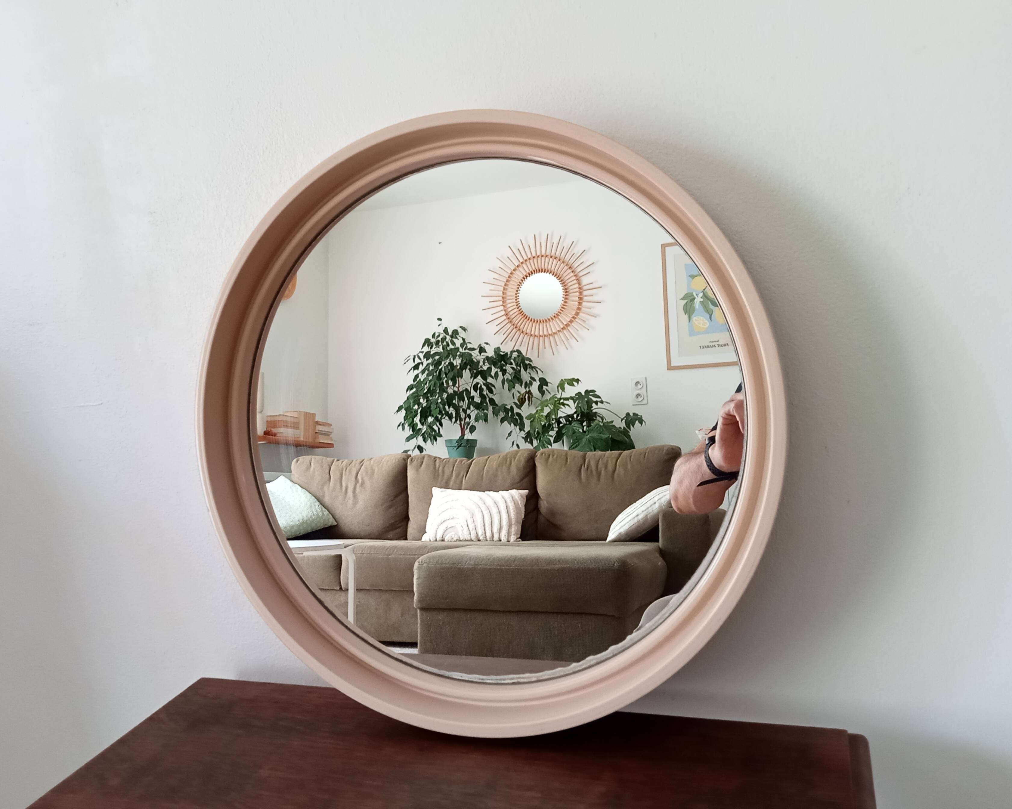 Vintage round mirror from the 60s/70s.