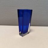 Small delicious glass vase in double layer glass (transparent and blue)