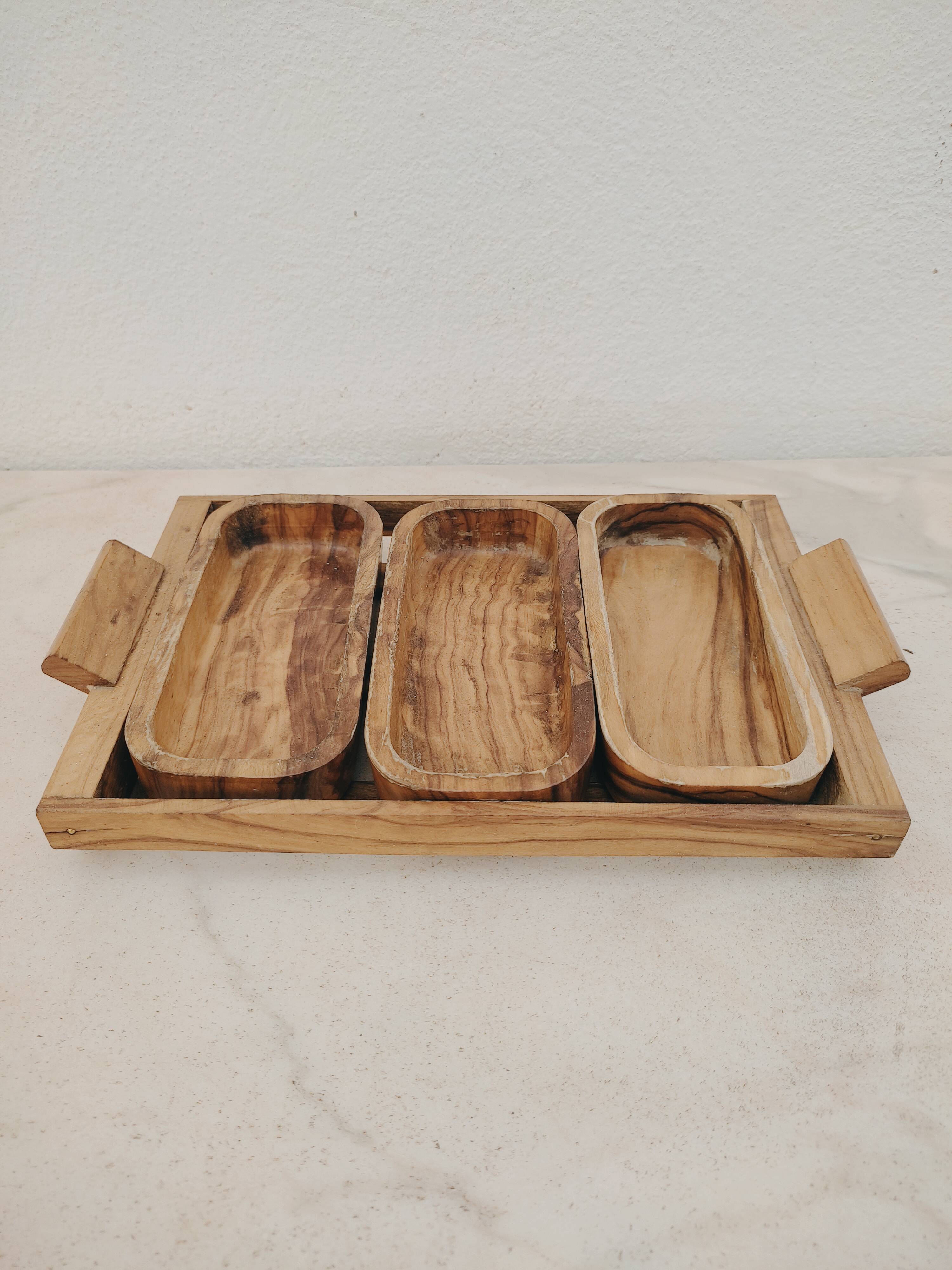 Aperitif set in Olivier