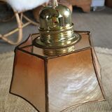 Mother-of-pearl hand lamp