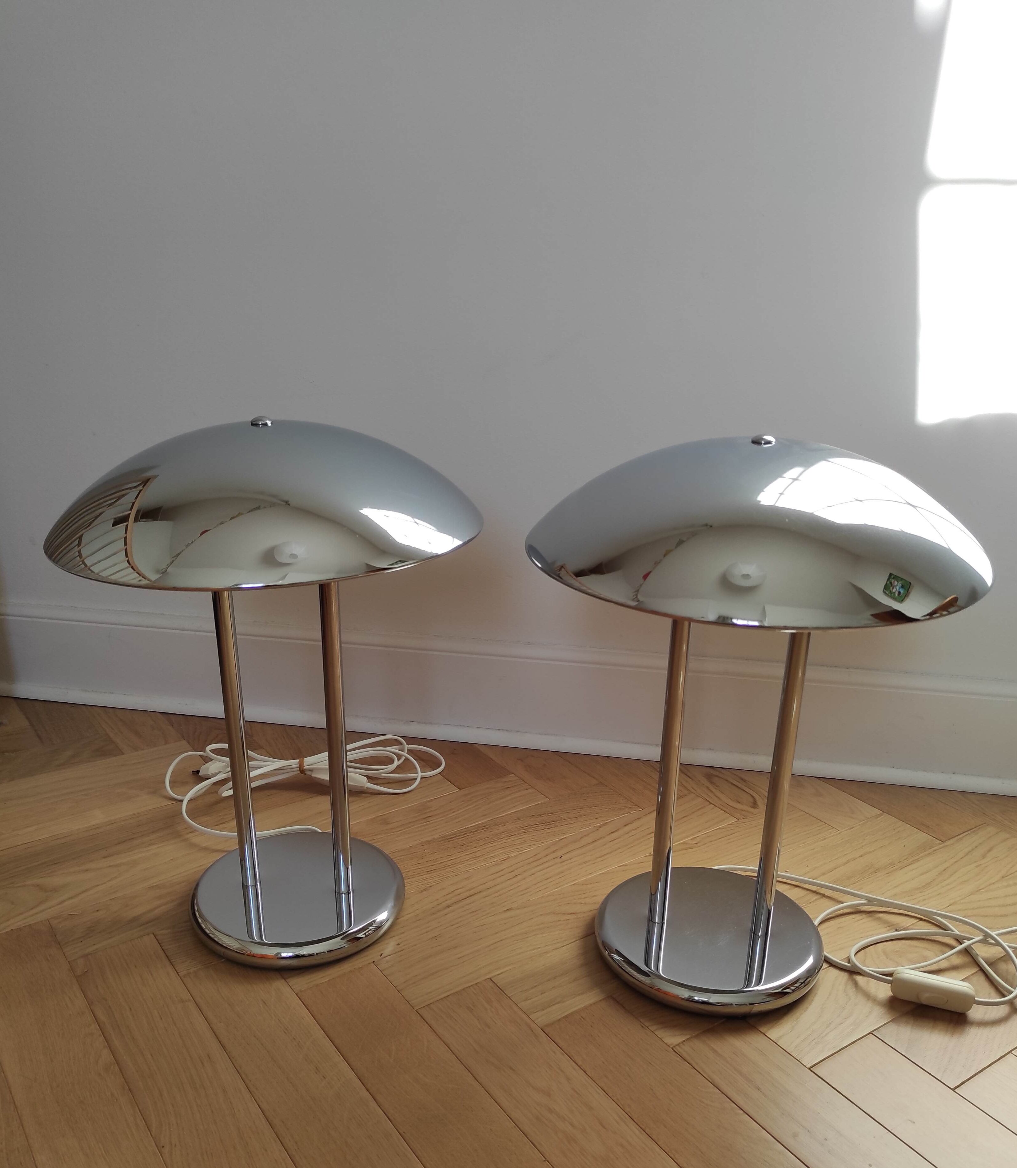Paire de lampes champignon design Robert Sonneman 1989