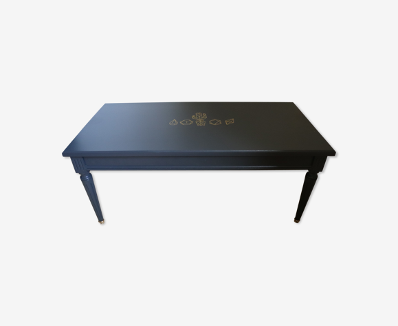 Table basse noire et or