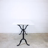 Bistro marble table