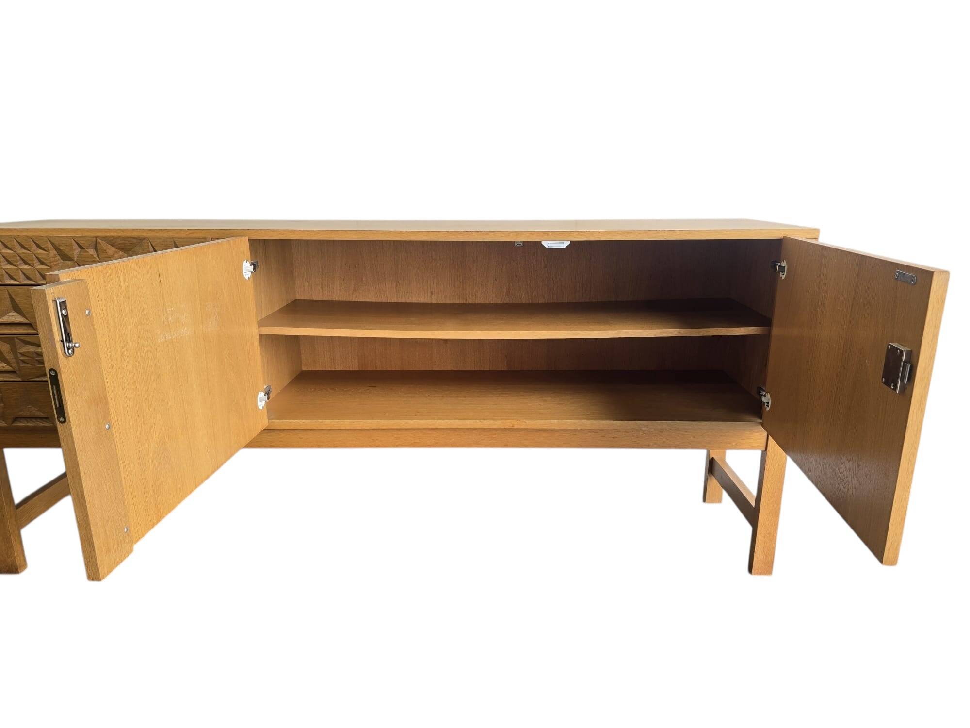 Vintage brutalist sideboard/buffet/chest of drawers