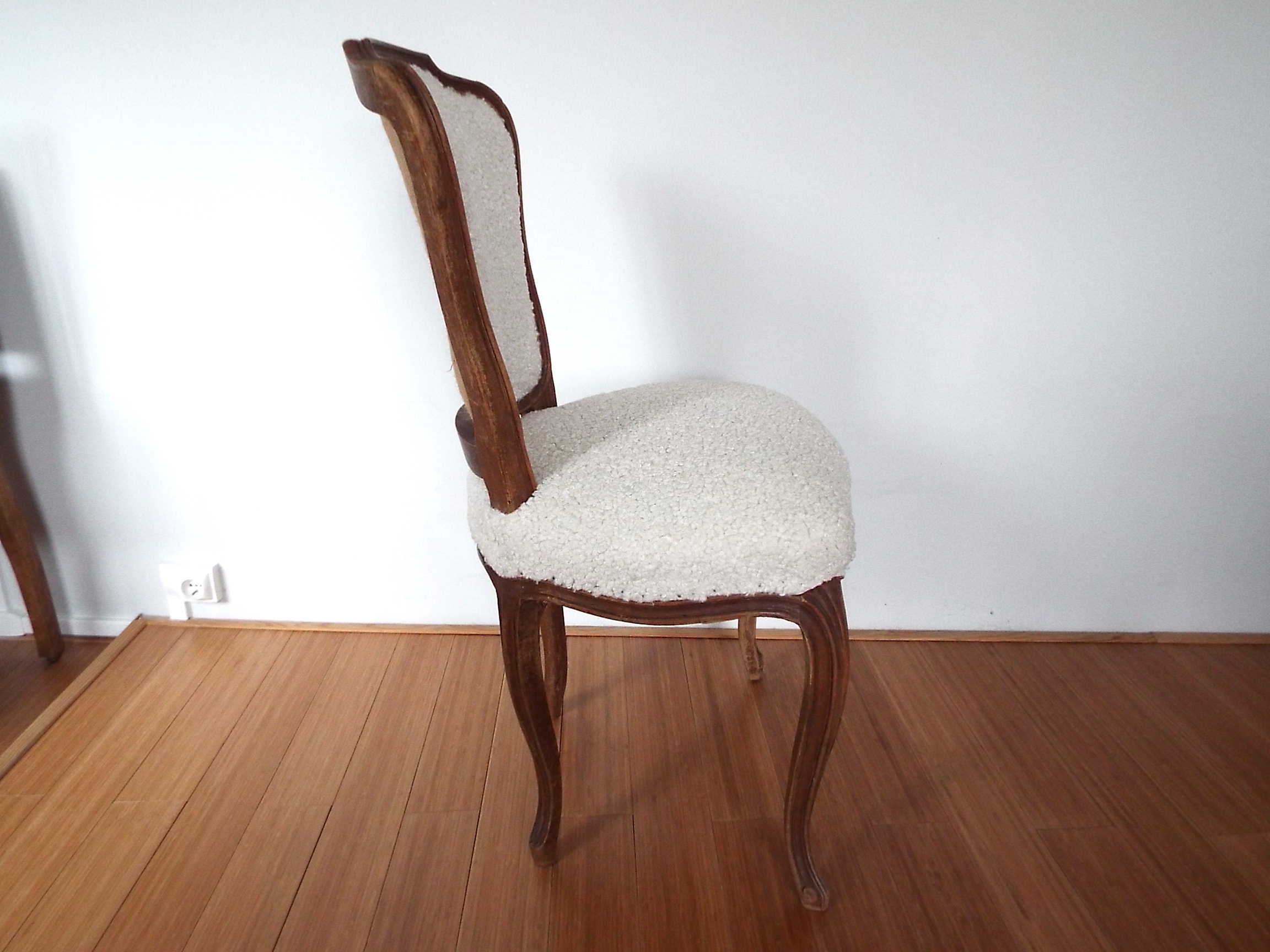 Chair style louis XV sheep