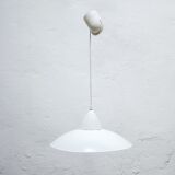 Suspension up and down vintage white