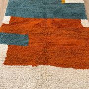 Tapis en laine naturelle fait main taille 150 x 250 cm