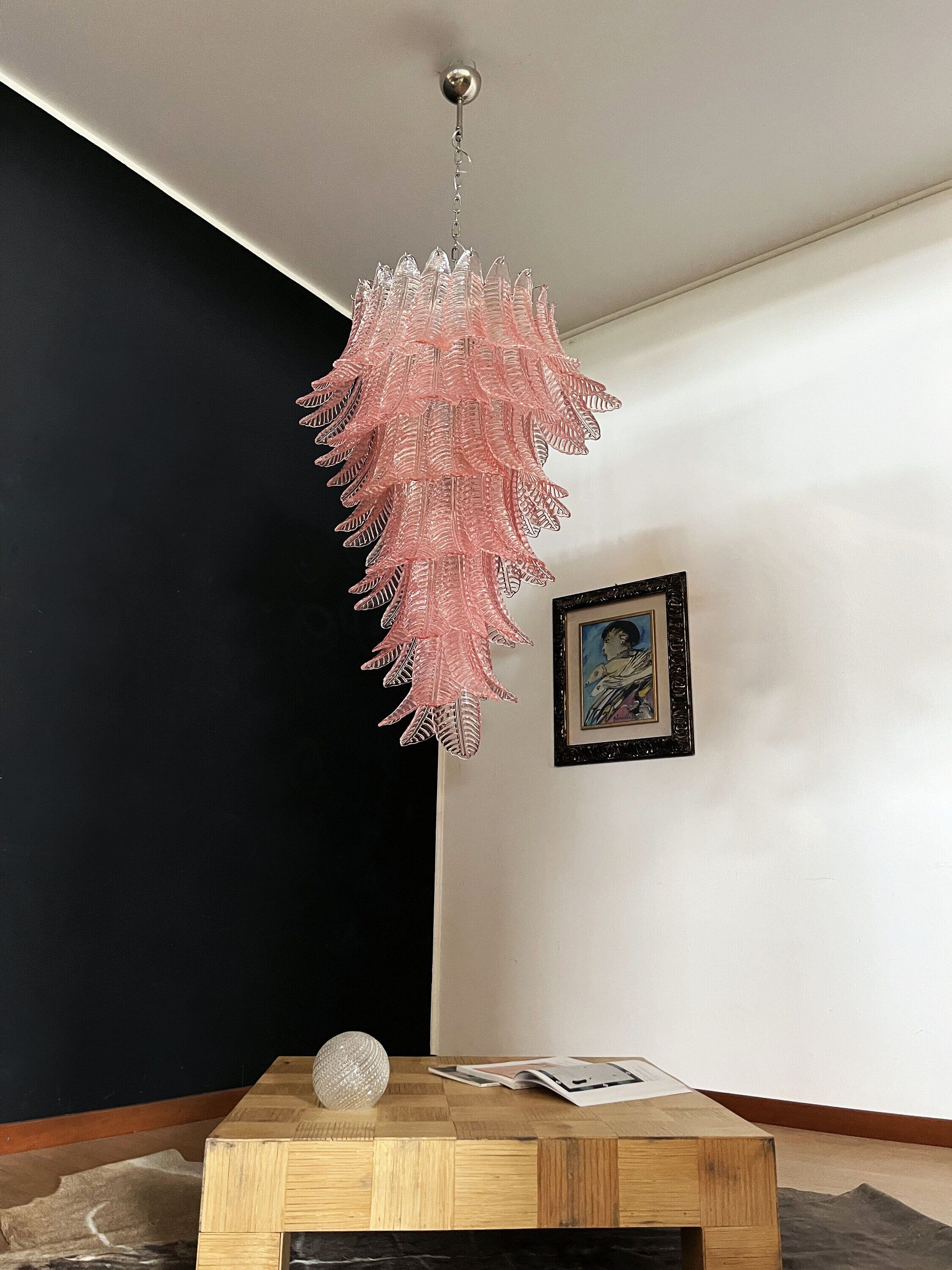 Italian Murano glass chandelier - 83 glasses