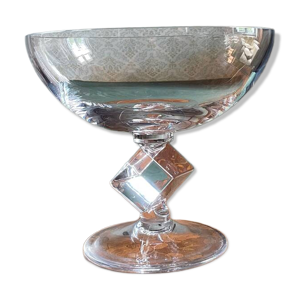 Coupe Cristal Moderniste