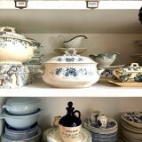 Sarreguemines tureen in iron clay, “Aida” service