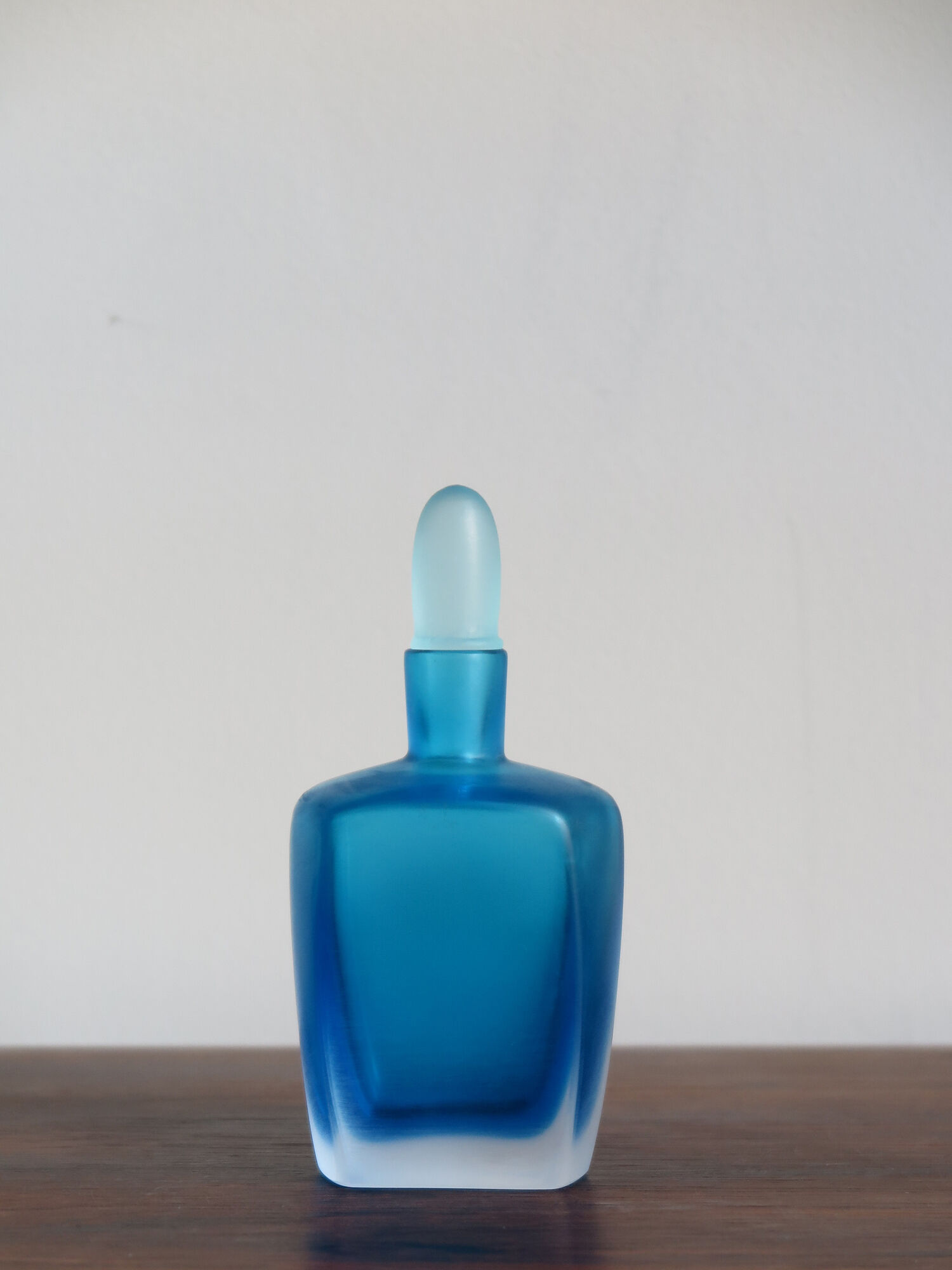 Italian Venini Murano glass bottle “Velati” serie, 1992