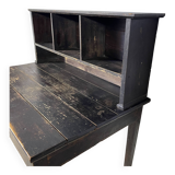 Tiered desk