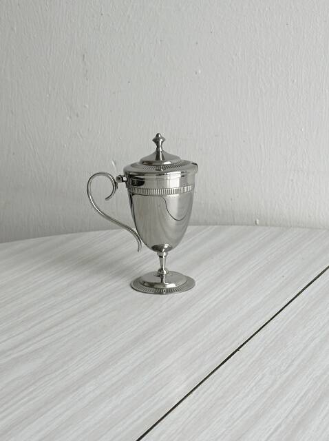 Small sugar bowl, metal stainless steel jam pot.