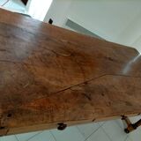 Farmhouse table