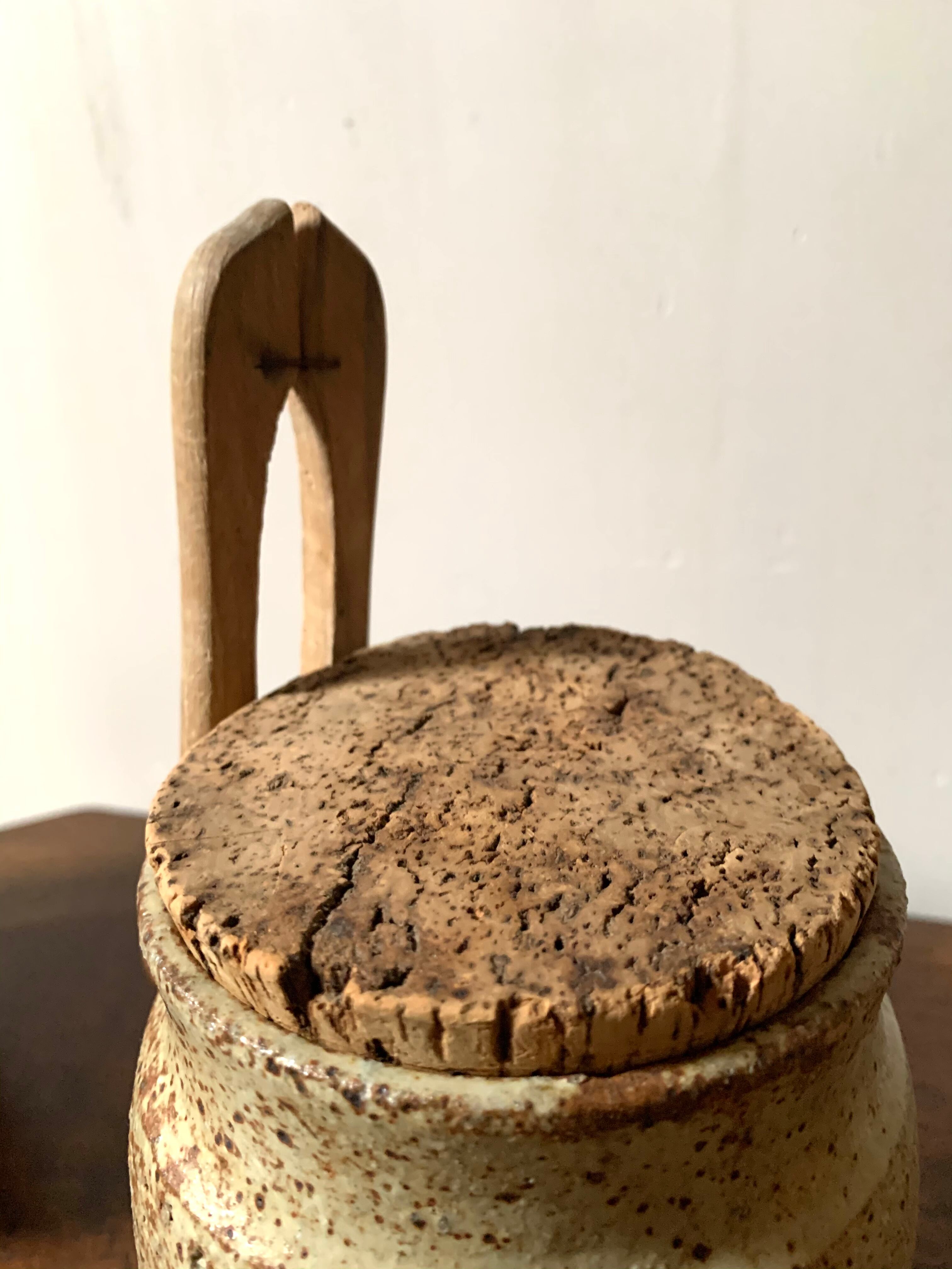 Sandstone pickle pot