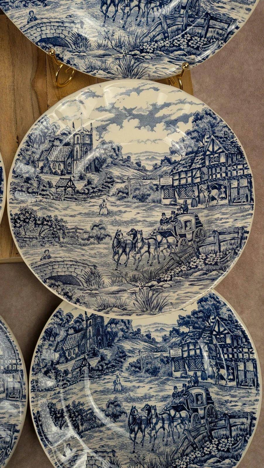 Set of 6 vintage blue Castellania deep plates.