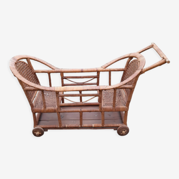 Old rattan stroller and canning