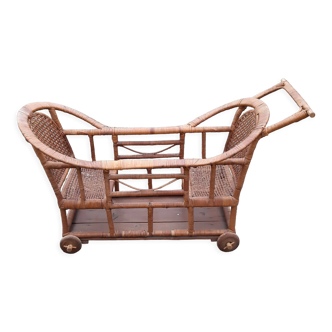 Old rattan stroller and canning