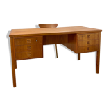 Office by Gunnar Tibergaard