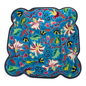 Flat square cut in Longwy enamels
