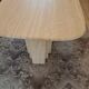 Table manger travertin.