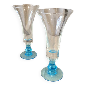 Pairs of transparent soliflores vases with blue legs
