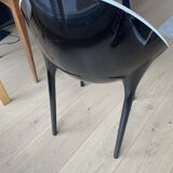 Chaise super impossible Kartell