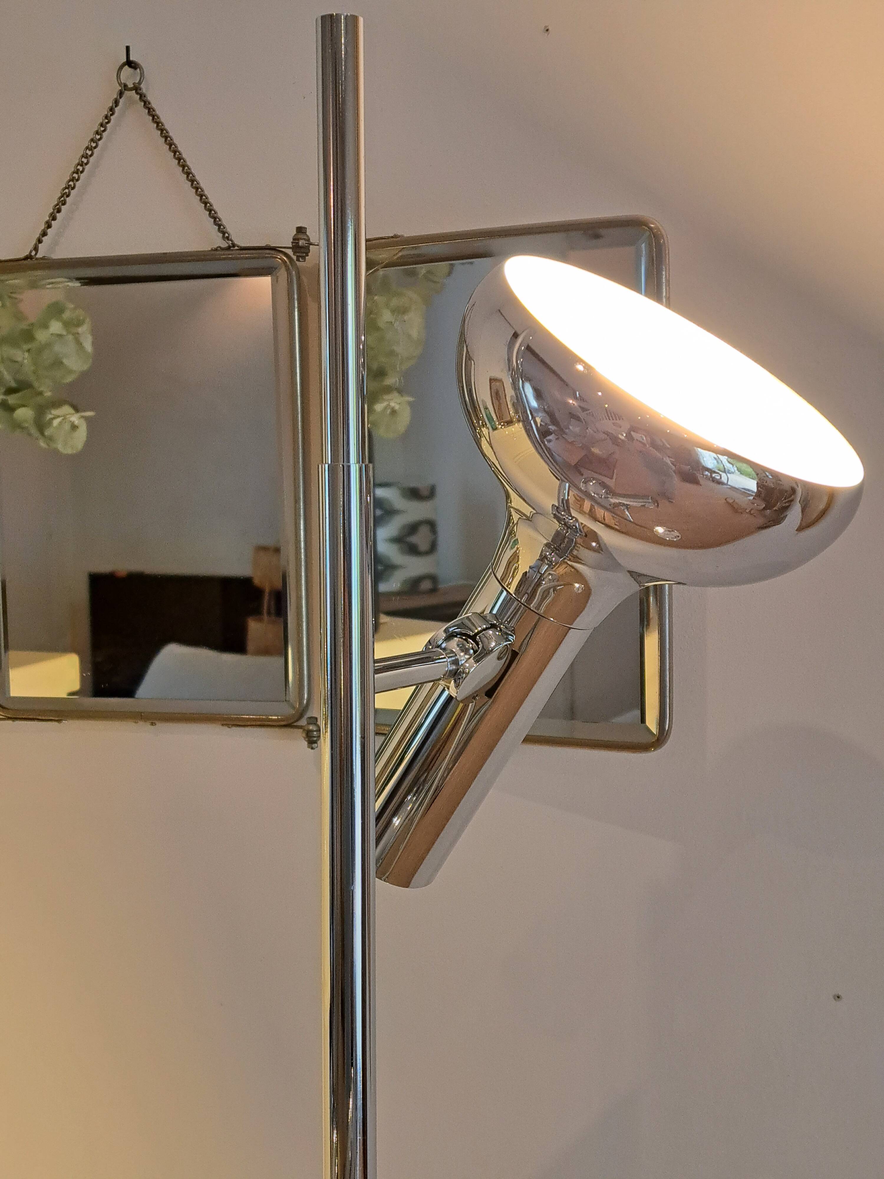 Chrome floor lamp from the 1970s.