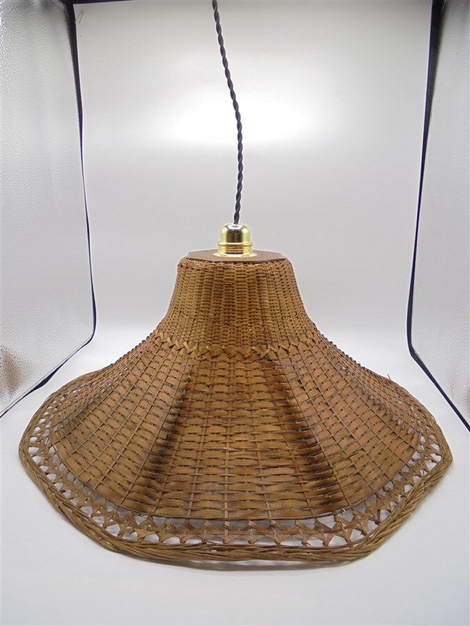 Wicker suspension