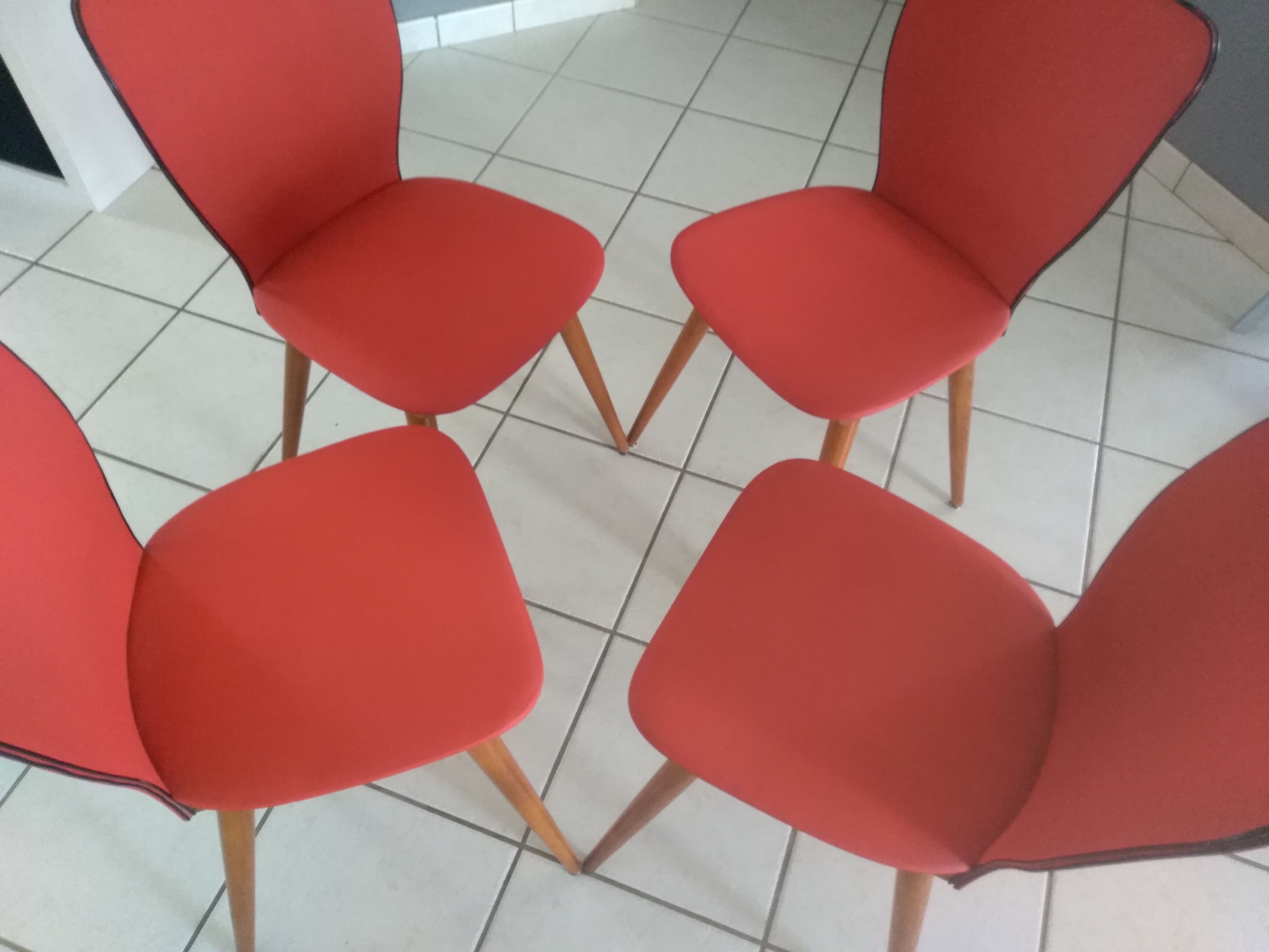 Suite of 4 chairs by Bistrot Baumann 800 by Swiss designer Max Bill 1950s