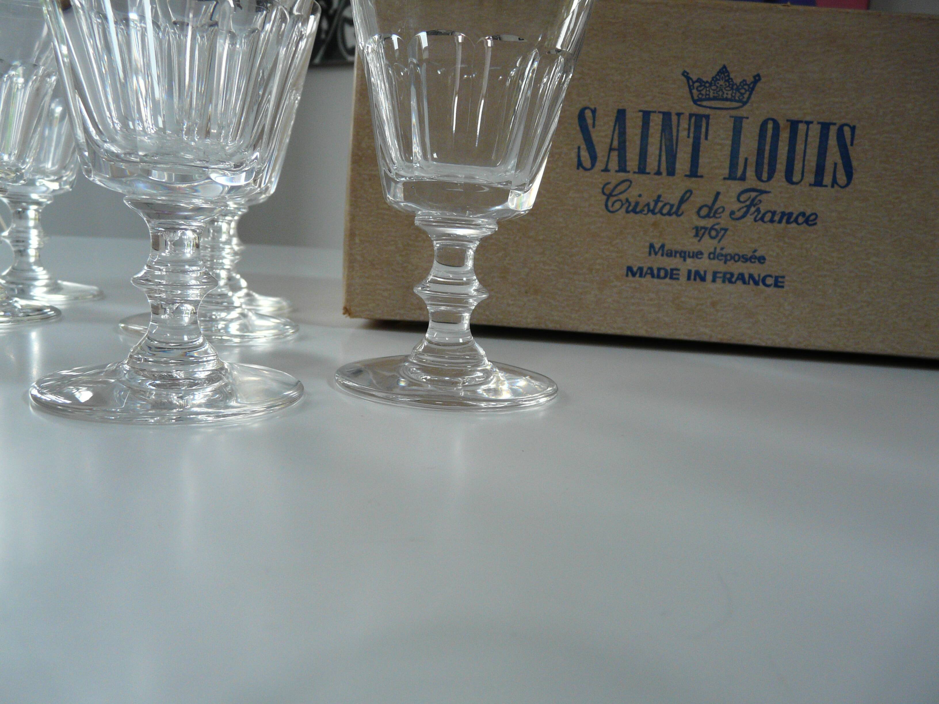 Service de six verres à pied de la cristallerie "Saint Louis"