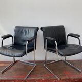 Paire de chaises de bureau en cuir noir par Boss Design