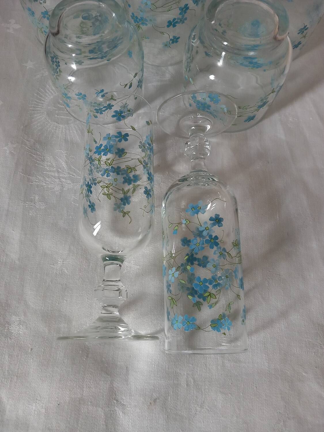 Set of Arcoroc glasses model Myosotis, Veronica.