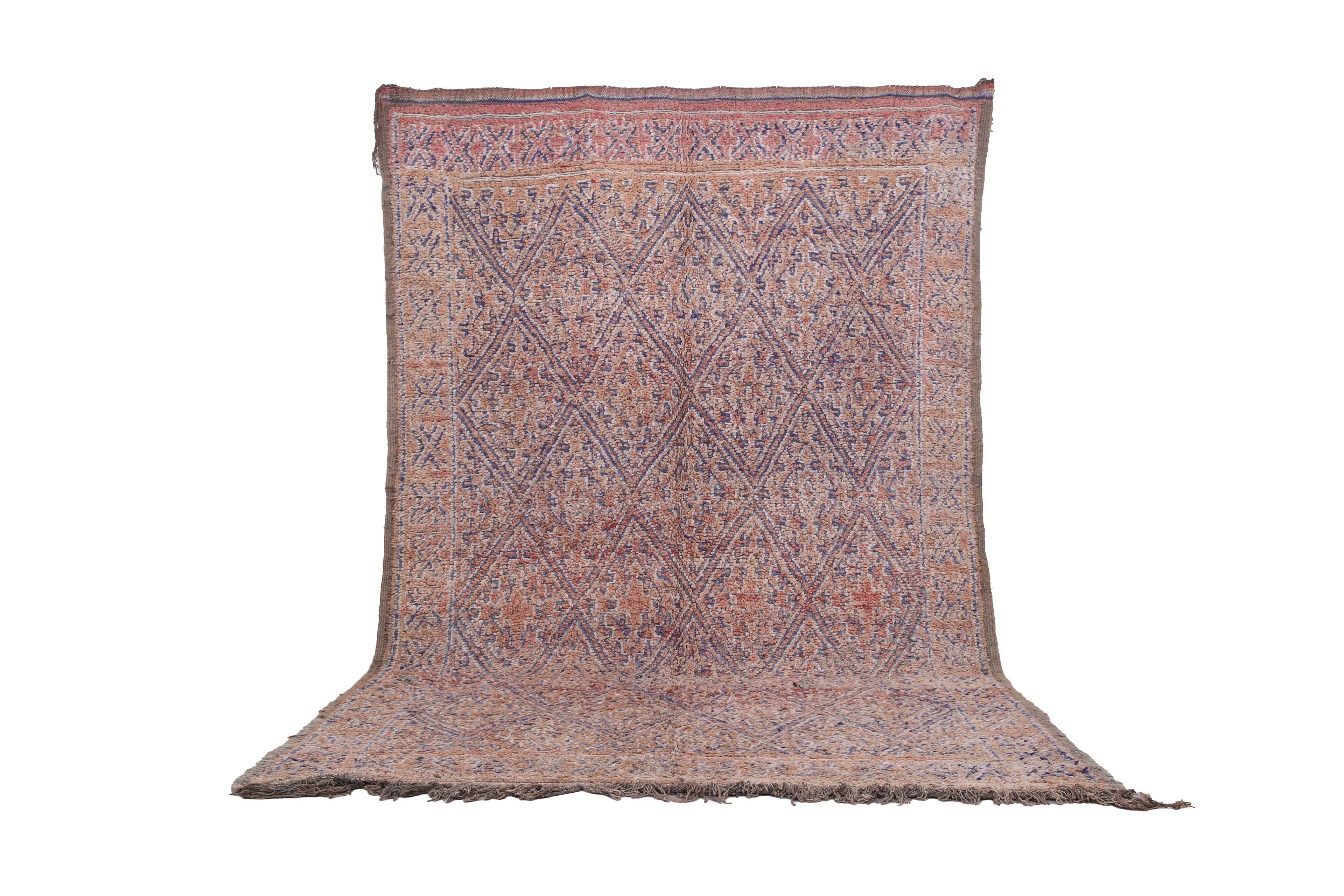 Vintage Moroccan Wool Rug 214 x 332 cm - Berber Handmade Living room rug