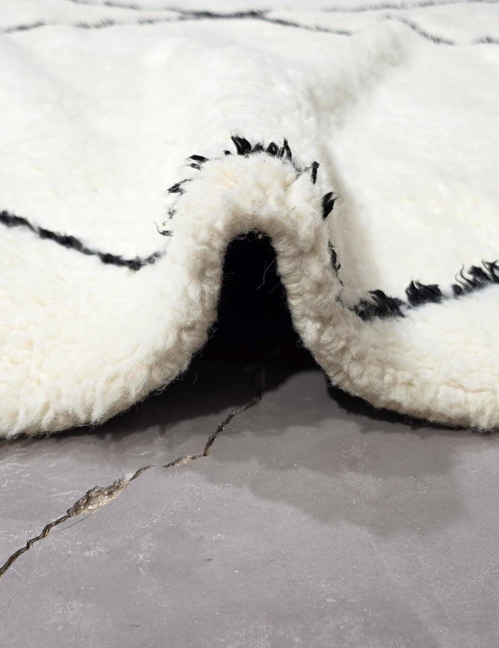 Beni Ouarain rug - 415 x 305 cm