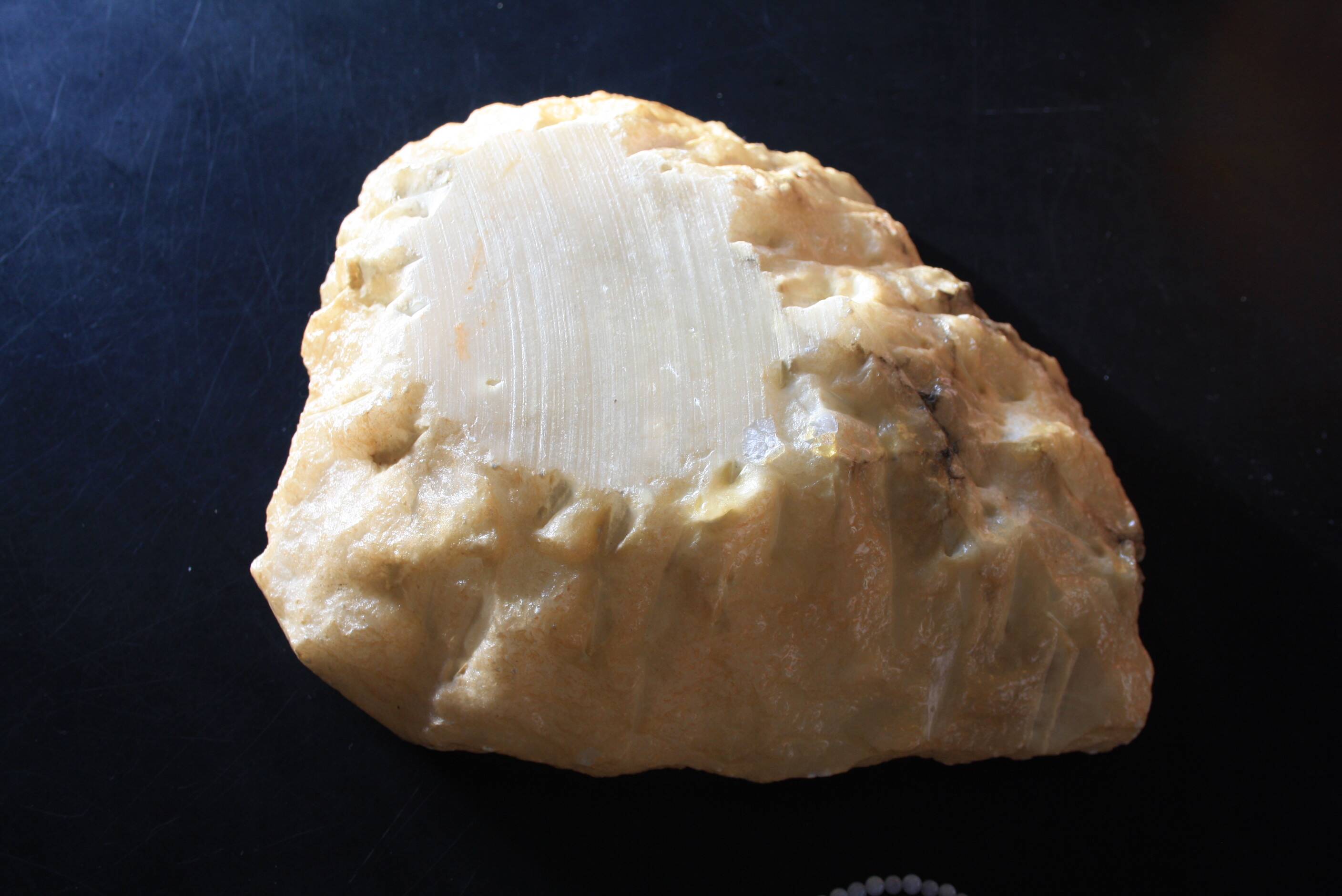 Alabaster pocket emptier/ashtray