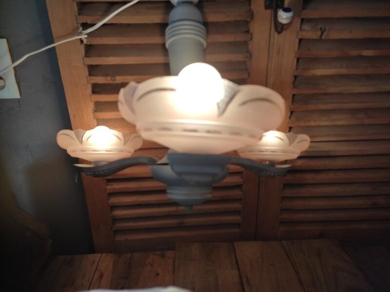 Chandelier support cast iron metal globe tulip pink glass DP 0822161