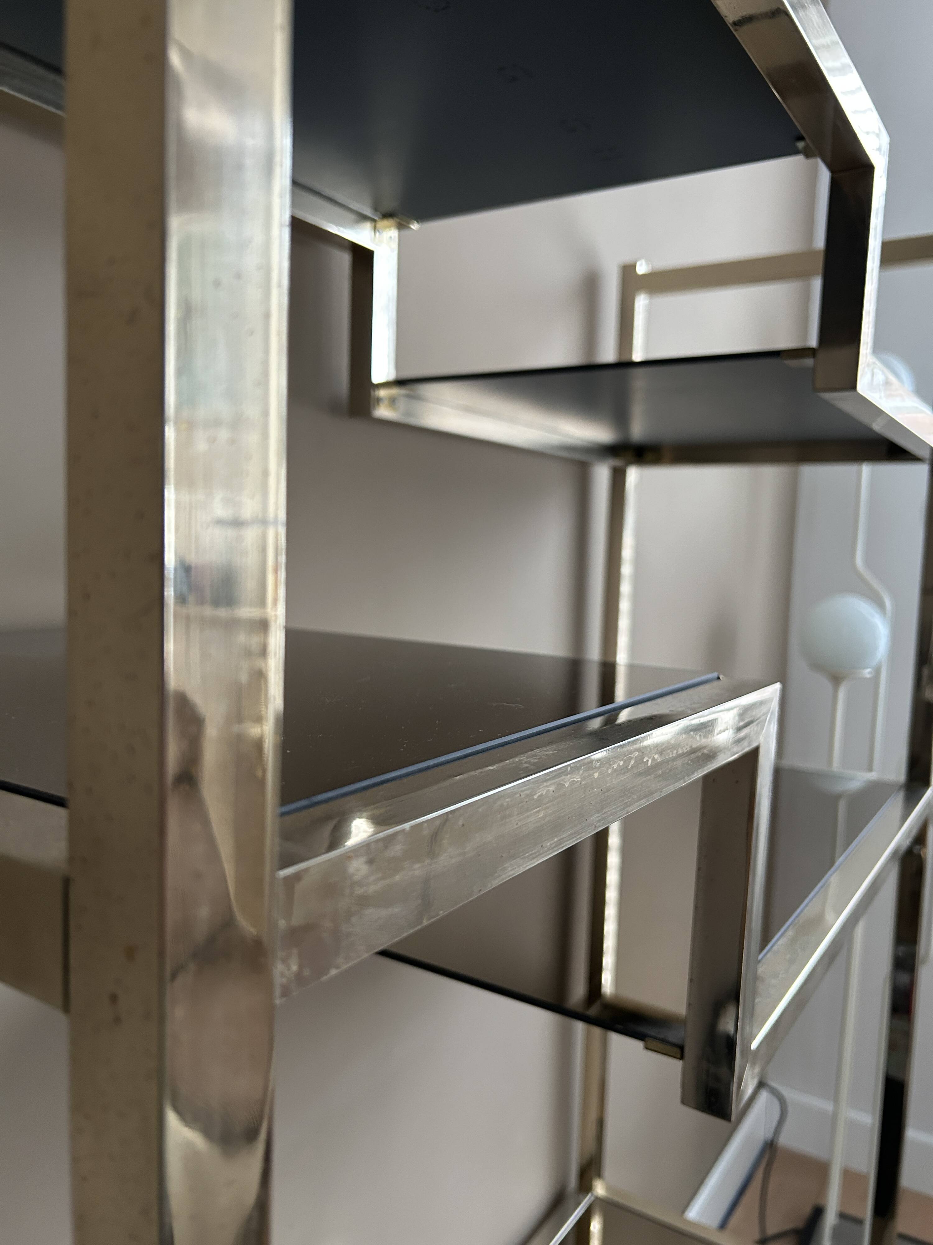 Vintage wandkast in goud / spiegelglas in stijl van Willy Rizzo / Vandel