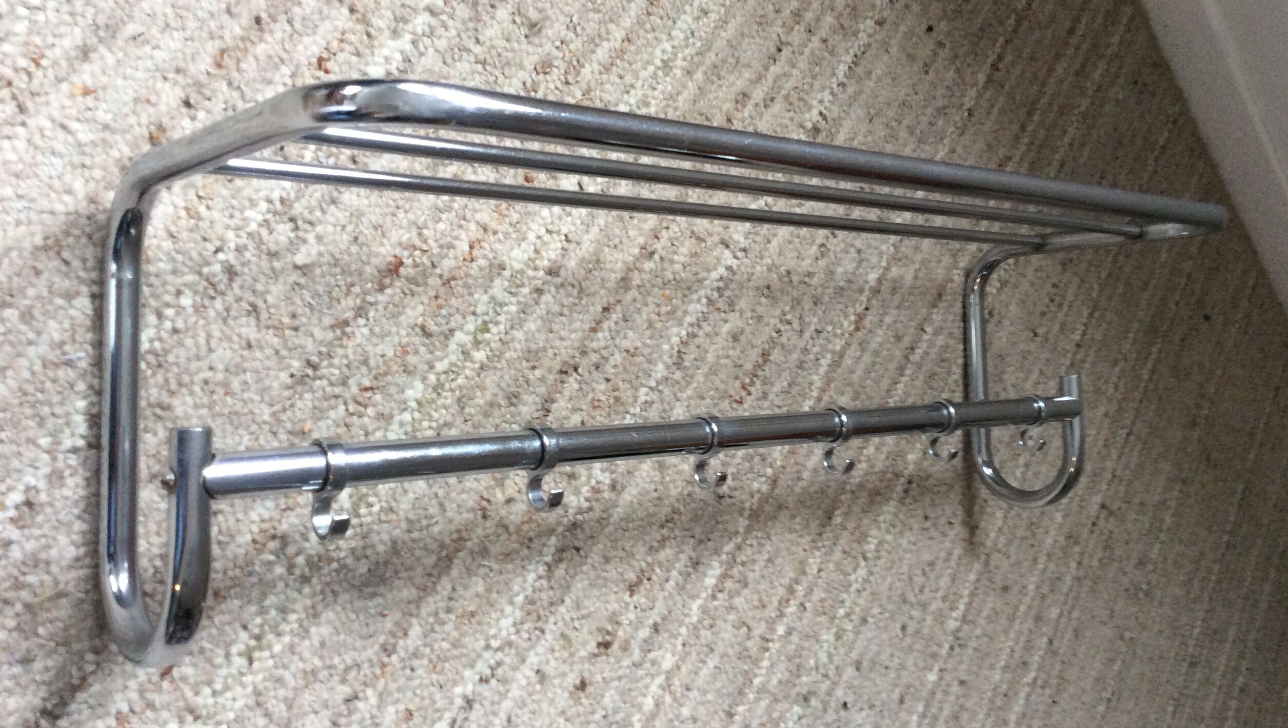 Porte-manteau en inox des années 60